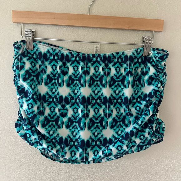 Victoria’s Secret Multi-Way Blue Bikini Top and Ruched Swim Skirt Size M / 34B - Picture 3 of 12